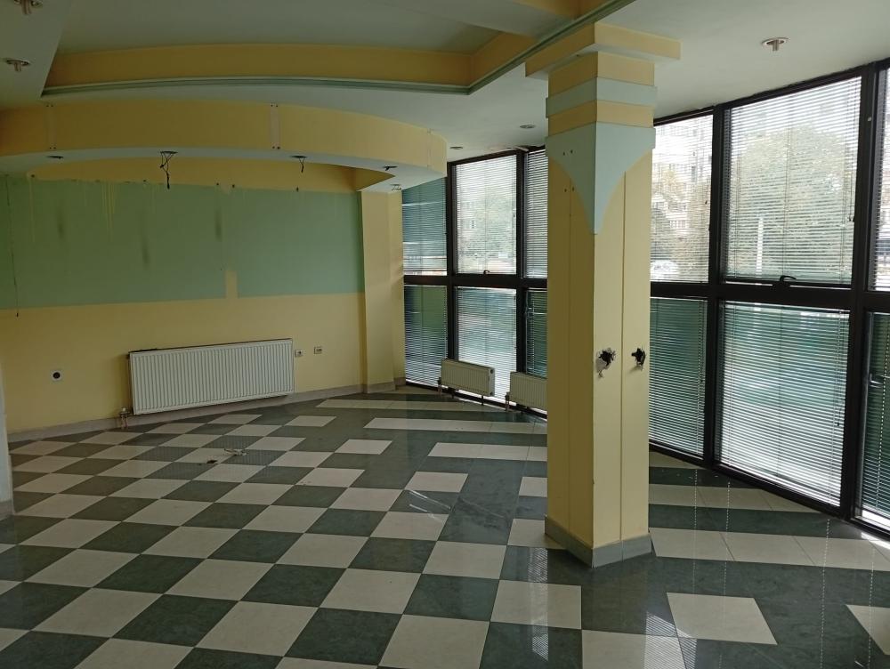 Slika 6 - Strogi centar grada,  Lokal za izdavanje, 450m2, 4.500€